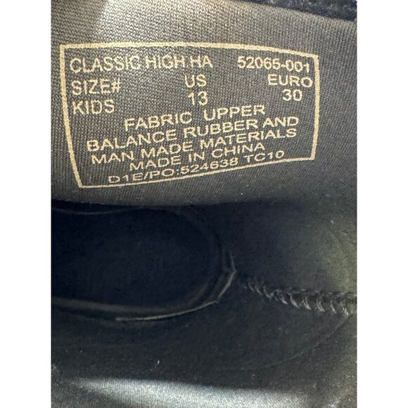 Bogs Kids size 13 Classic High Waterproof Insulated Rain Boots look at pictures - Picture 3 of 16